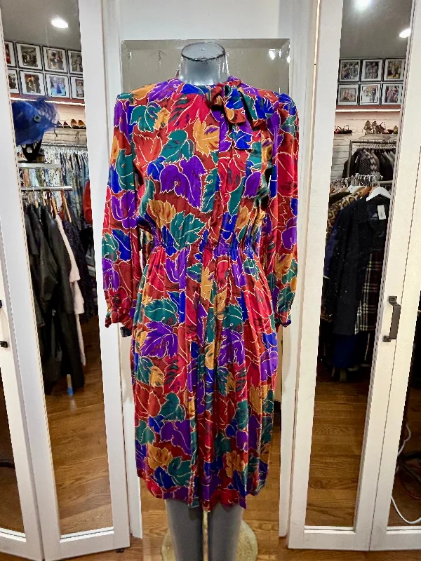 70’s Multicolor Leaf Long Sleeve Print Dress with Bow Neck Halter Neckline Beach