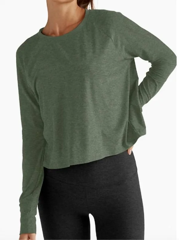 Featherweight Daydream Pullover In Moss Green Chunky Knit Pullover