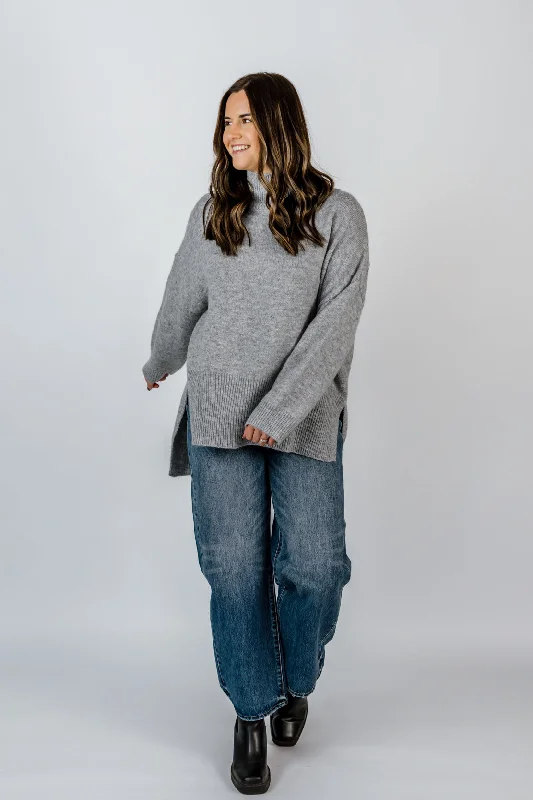 Jilian Mock Neck Sweater | Heather Grey Fitted Slim Tailored