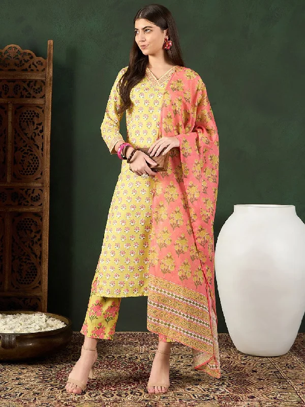 Yellow Rayon Blend Floral Printed Straight Kurta Trouser With Dupatta Trousers Satin Smooth