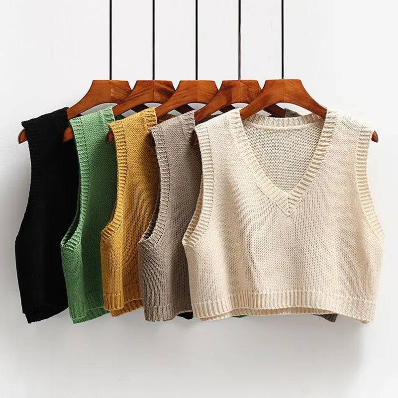 V-neck Knitted Vest Women's Retro Preppy Style Versatile Wear Solid Color Cropped Pullover Sleeveless Sweater Chunky Knit Pullover V-neck Knitted Vest Women's Retro Preppy Style Versatile Wear Solid Color Cropped Pullover Sleeveless Sweater Chunky Knit Pullover