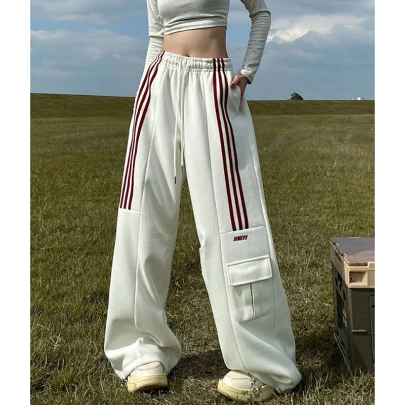 Advbridge Women Streetwear Sweatpants American Retro Striped Loose Wide Leg Pants Casual Female Large Pocket Cargo Trousers New Trousers Leisure Comfortable