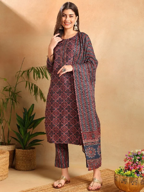 Blue Rayon Blend Ethnic Motifs Printed Straight Kurta Trousers With Dupatta Trousers Low Rise Relaxed