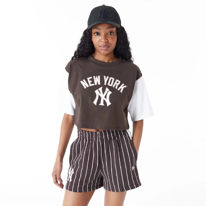 New York Yankees MLB Lifestyle Brown Womens Crop T-Shirt Hooded Caped Shawl Collar