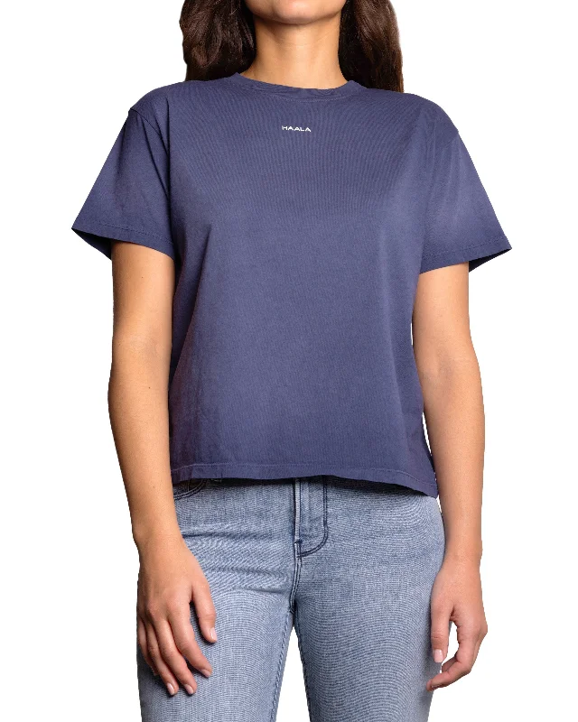 Relaxed Crew T-shirt : Vintage Faded Blue Haze Rayon Fabric Velvet Fabric Corduroy Fabric